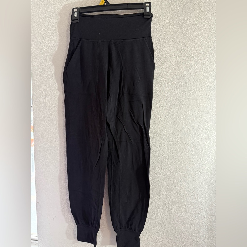 lululemon athletica Black High-Waist Joggers - Picture 2 of 5